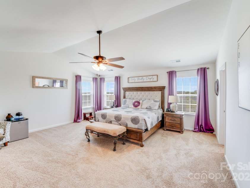 3286 Shining Rock Street, Concord, NC 28027.  MLS# CAR4244404, YatesRealty ID 6186. 