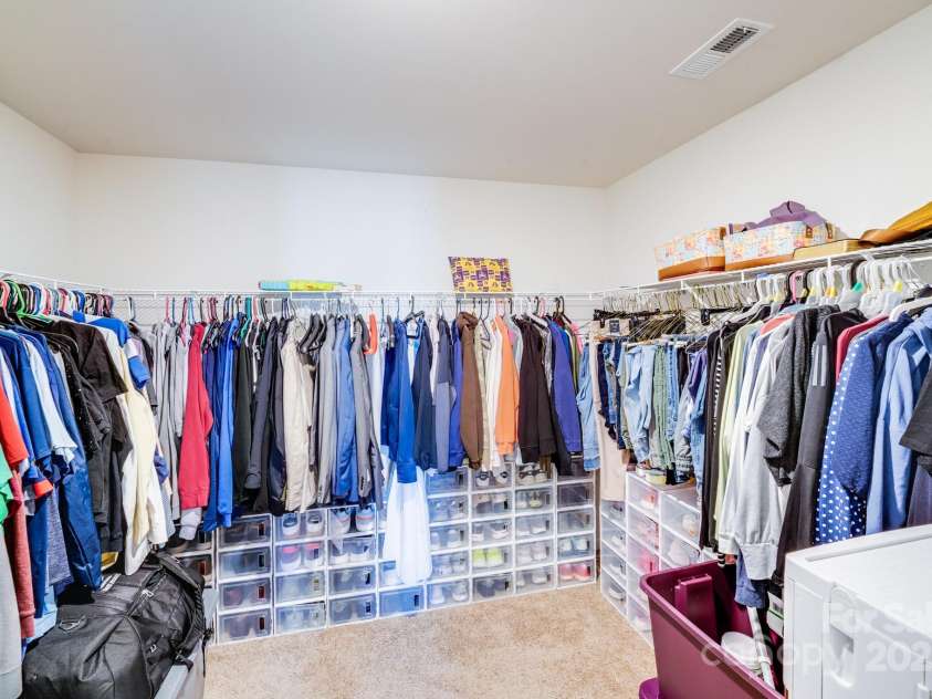 3286 Shining Rock Street, Concord, NC 28027.  MLS# CAR4244404, YatesRealty ID 6186. 