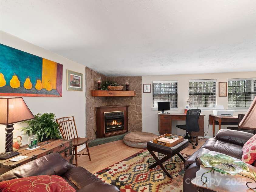 16 Limestone Drive, Franklin, NC 28734.  MLS# CAR4244542, YatesRealty ID 6187. 