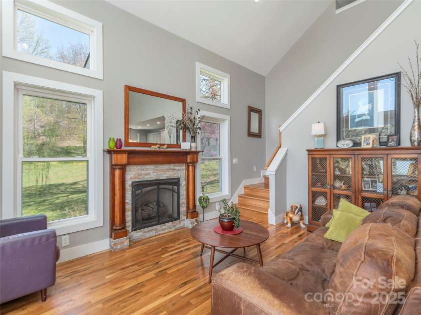 4 Guy Way, Canton, NC 28716.  MLS# CAR4243942, YatesRealty ID 6188. 