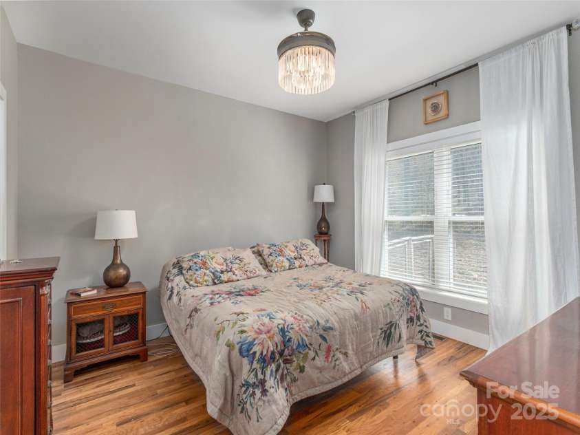 4 Guy Way, Canton, NC 28716.  MLS# CAR4243942, YatesRealty ID 6188. 