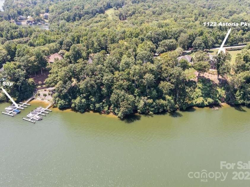 1122 Astoria Parkway, Catawba, NC 28609.  MLS# CAR4285552, YatesRealty ID 619. 