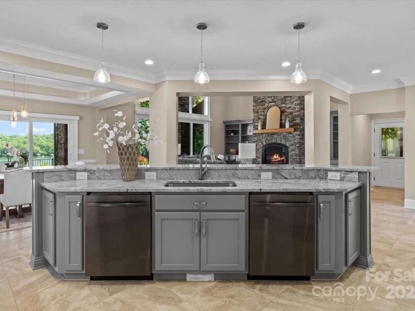 1122 Astoria Parkway, Catawba, NC 28609.  MLS# CAR4285552, YatesRealty ID 619. 