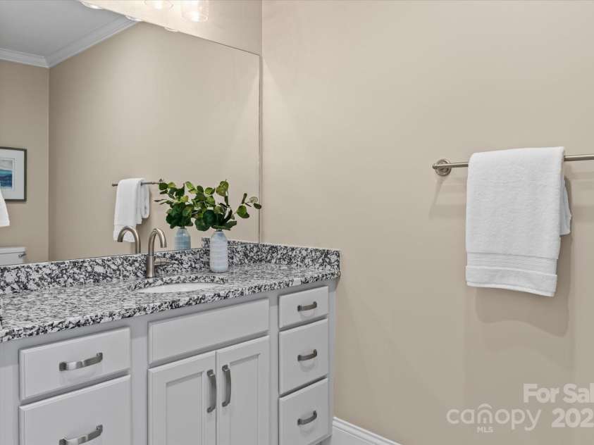 1122 Astoria Parkway, Catawba, NC 28609.  MLS# CAR4285552, YatesRealty ID 619. 