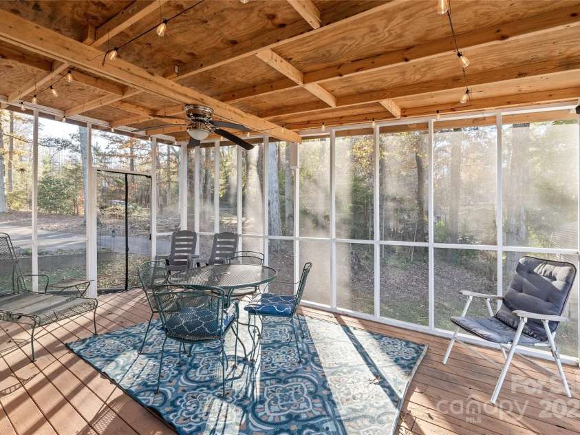 6778 Emerald Isle Drive, Sherrills Ford, NC 28673.  MLS# CAR4246939, YatesRealty ID 6190. 