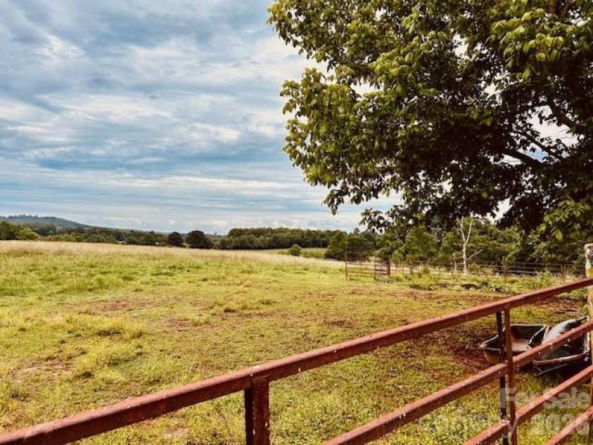 6714 Old Shelby Road, Vale, NC 28168.  MLS# CAR4350856, YatesRealty ID 6191. 