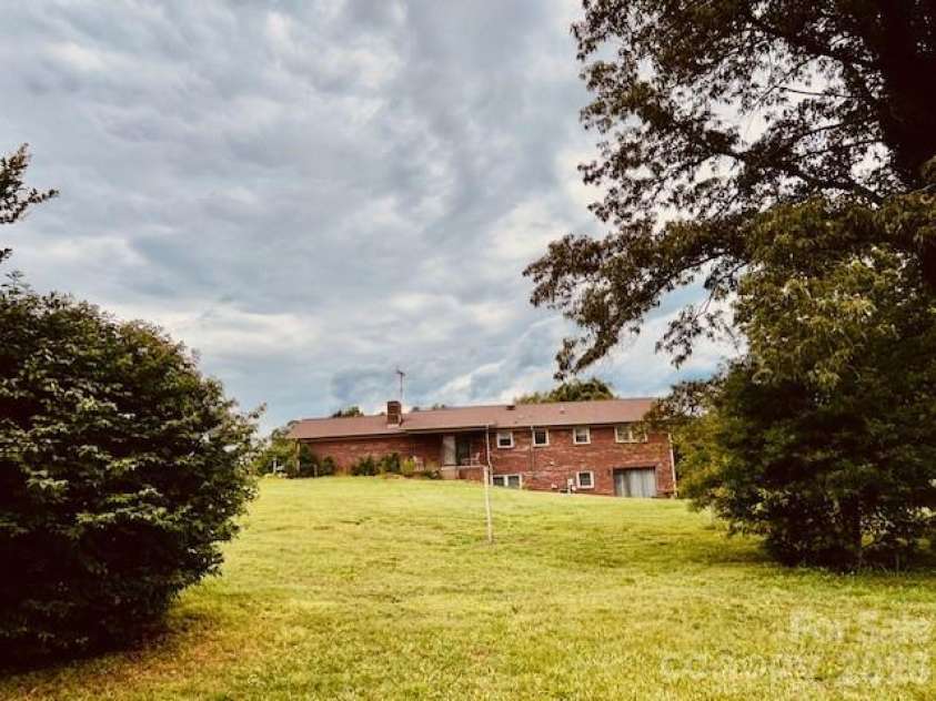 6714 Old Shelby Road, Vale, NC 28168.  MLS# CAR4350856, YatesRealty ID 6191. 