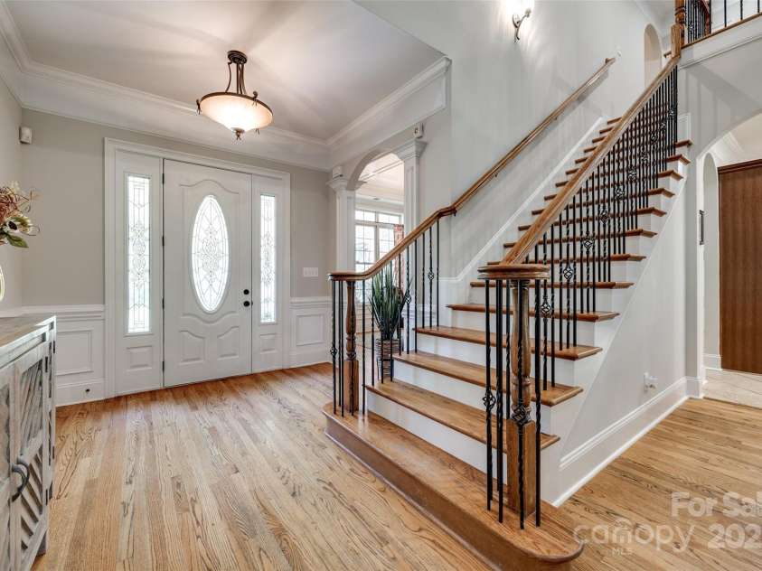 364 Stone Cliff Lane, Clover, SC 29710.  MLS# CAR4247525, YatesRealty ID 6192. 