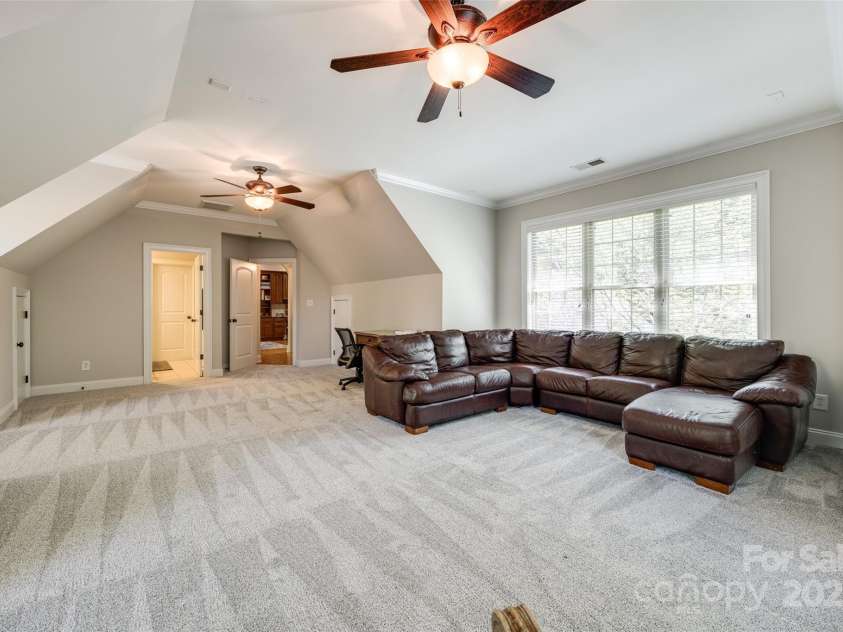 364 Stone Cliff Lane, Clover, SC 29710.  MLS# CAR4247525, YatesRealty ID 6192. 