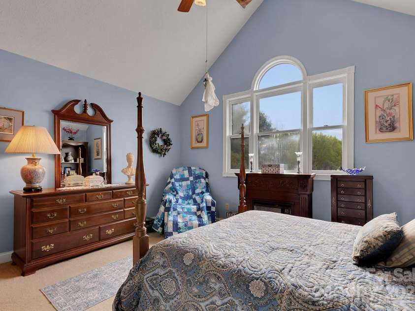 122 Windy Hills Lane, Leicester, NC 28748.  MLS# CAR4240865, YatesRealty ID 6195. Bedroom