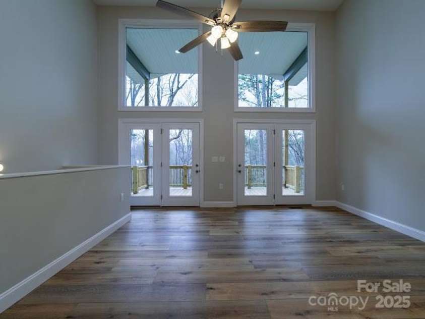 515 Kinsland Road, Franklin, NC 28734.  MLS# CAR4231077, YatesRealty ID 6199. 