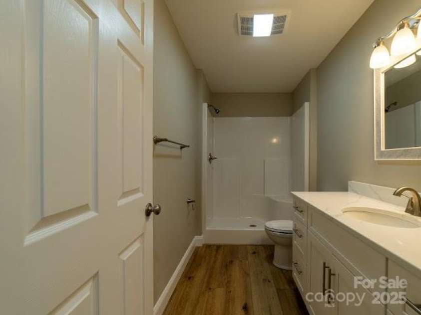 515 Kinsland Road, Franklin, NC 28734.  MLS# CAR4231077, YatesRealty ID 6199. 