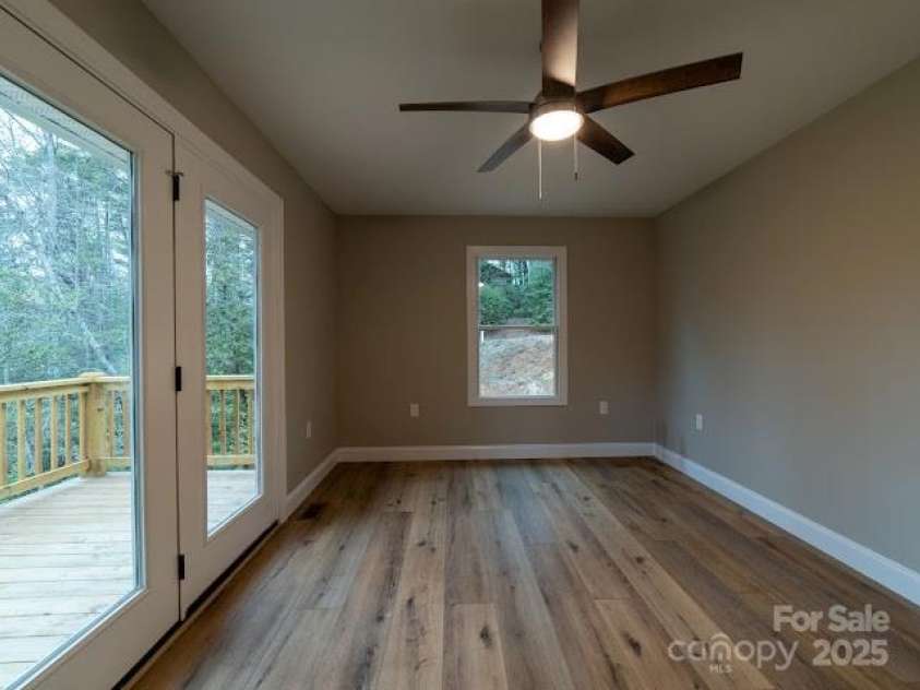 515 Kinsland Road, Franklin, NC 28734.  MLS# CAR4231077, YatesRealty ID 6199. 