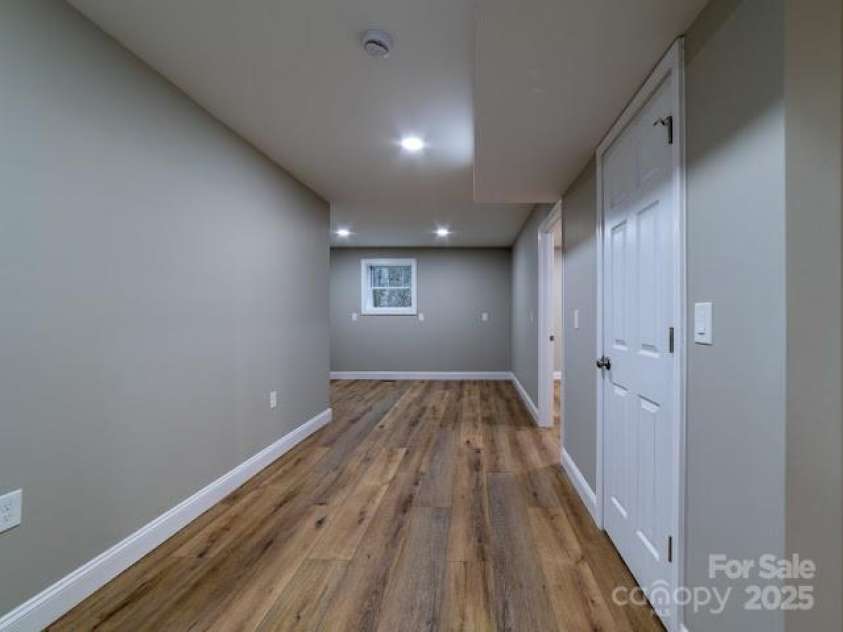 515 Kinsland Road, Franklin, NC 28734.  MLS# CAR4231077, YatesRealty ID 6199. 