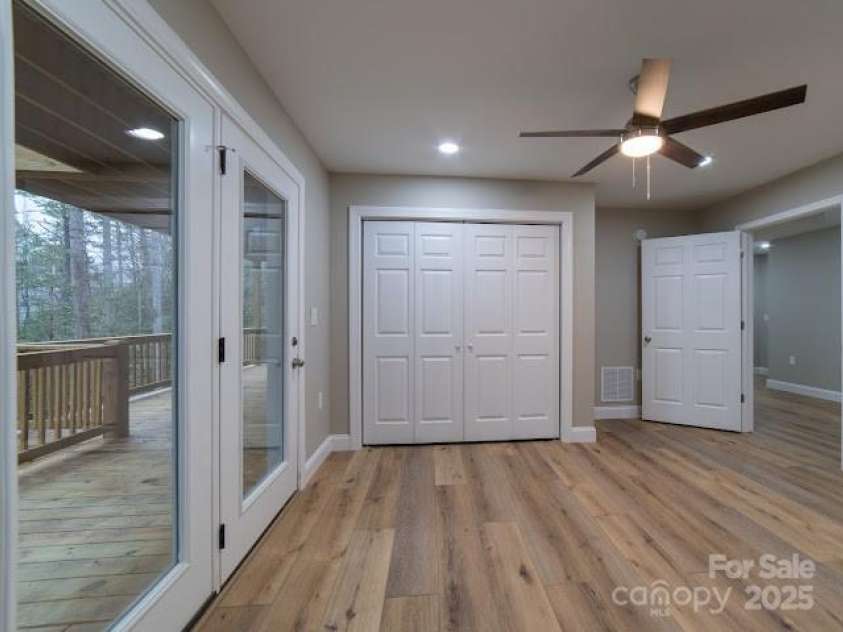 515 Kinsland Road, Franklin, NC 28734.  MLS# CAR4231077, YatesRealty ID 6199. 