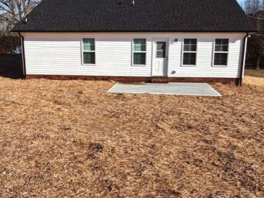 816 Evergreen Avenue, Kannapolis, NC 28081.  MLS# CAR4346562, YatesRealty ID 6199. Rear