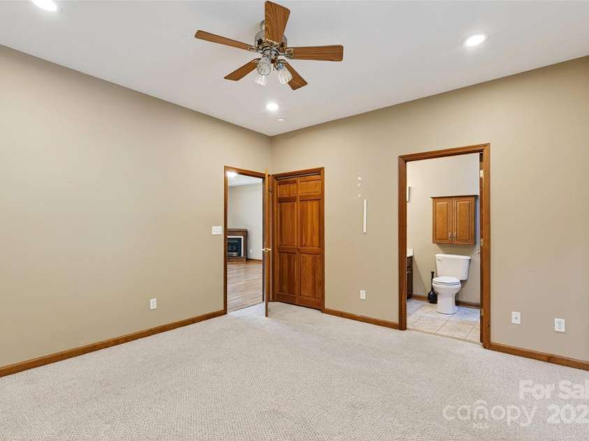 307 #7 Blue Ridge Drive, Marion, NC 28752.  MLS# CAR4298364, YatesRealty ID 62. 