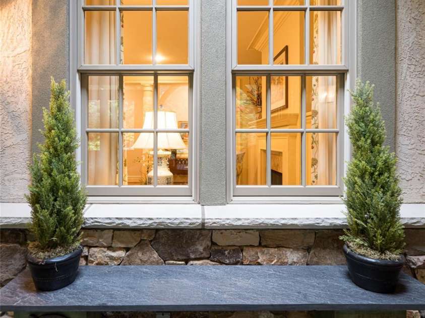 53 Cedar Hill Drive, Asheville, NC 28803.  MLS# CAR4301741, YatesRealty ID 62. 