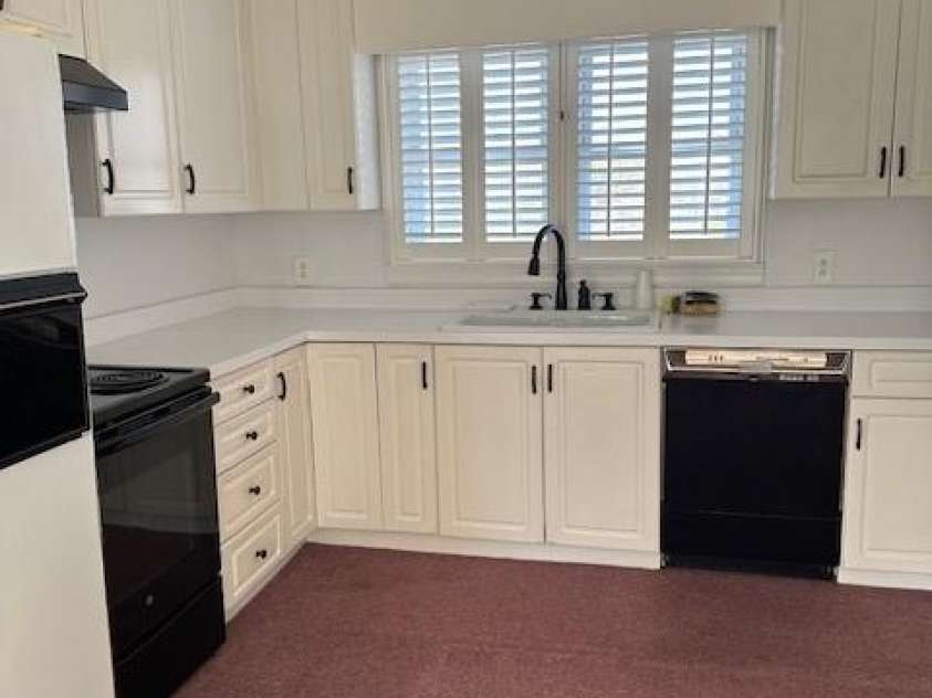 1915 Pleasant Hill Church Road, Shelby, NC 28152.  MLS# CAR4217887, YatesRealty ID 620. KITCHEN