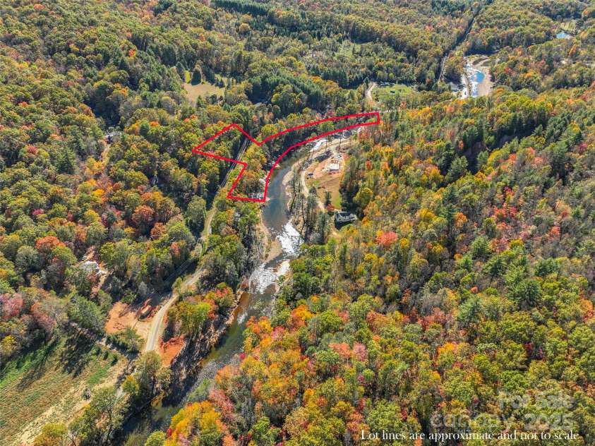 996 Halls Chapel Road, Burnsville, NC 28714.  MLS# CAR4314014, YatesRealty ID 620. Approximate lot lines of the 3 acres