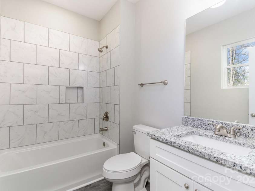 220 Shannonhouse Street, Shelby, NC 28152.  MLS# CAR4232517, YatesRealty ID 6201. 