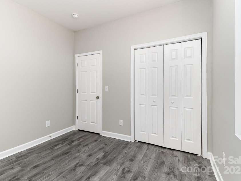 220 Shannonhouse Street, Shelby, NC 28152.  MLS# CAR4232517, YatesRealty ID 6201. 