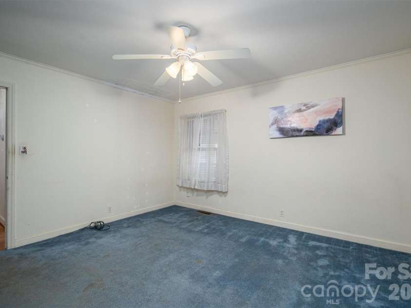 816 South Point Road, Belmont, NC 28012.  MLS# CAR4222826, YatesRealty ID 6202. 