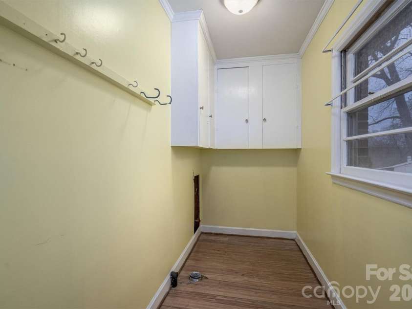 816 South Point Road, Belmont, NC 28012.  MLS# CAR4222826, YatesRealty ID 6202. 
