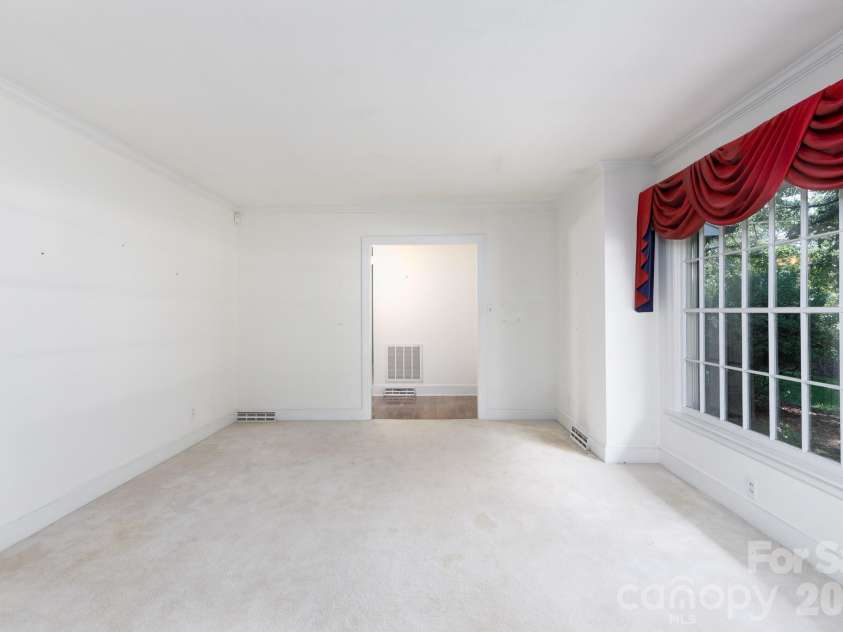 829 Rawlinson Road, Rock Hill, SC 29732.  MLS# CAR4341644, YatesRealty ID 6204. 