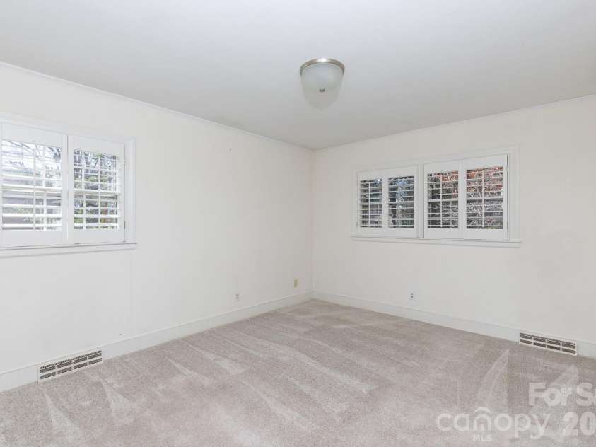 829 Rawlinson Road, Rock Hill, SC 29732.  MLS# CAR4341644, YatesRealty ID 6204. 
