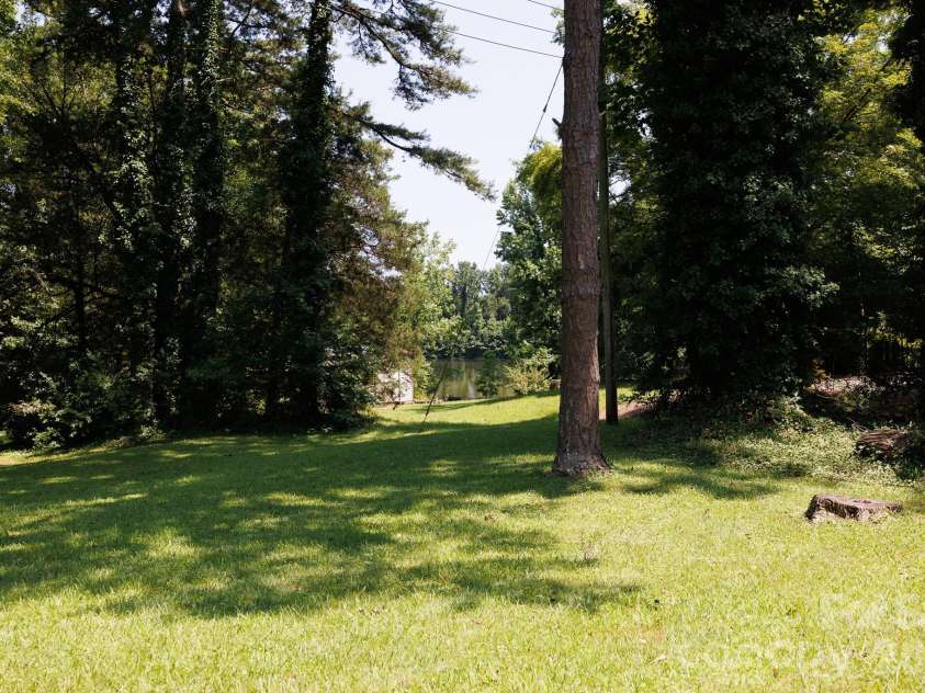 829 Rawlinson Road, Rock Hill, SC 29732.  MLS# CAR4341644, YatesRealty ID 6204. 