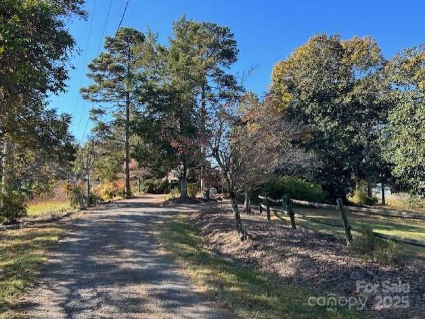 33320-B Hobe Road, Albemarle, NC 28001.  MLS# CAR4227525, YatesRealty ID 6205. 