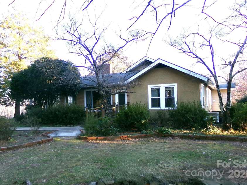 33320-B Hobe Road, Albemarle, NC 28001.  MLS# CAR4227525, YatesRealty ID 6205. 