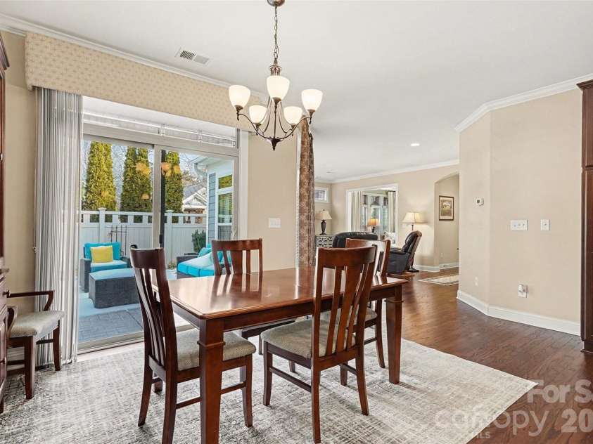 8315 Parknoll Drive, Huntersville, NC 28078.  MLS# CAR4340465, YatesRealty ID 6205. Dining Area