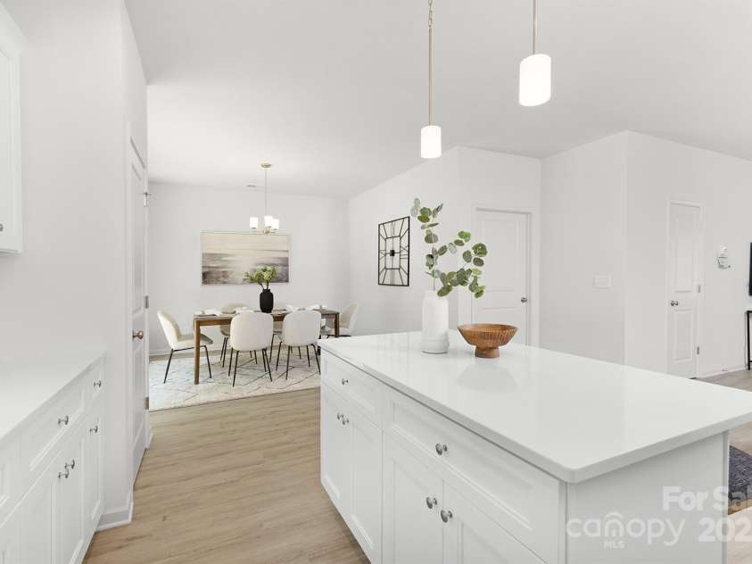 222 Ventner Court, Charlotte, NC 28214.  MLS# CAR4224867, YatesRealty ID 6206. 