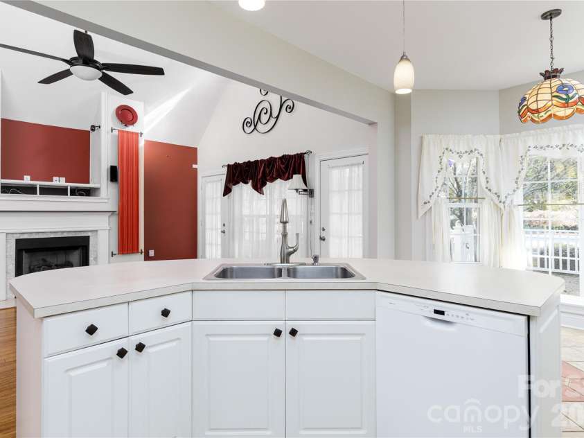 135 Greenbrier Creek Place, Salisbury, NC 28146.  MLS# CAR4320761, YatesRealty ID 6207. 