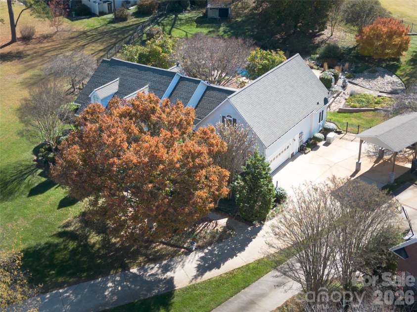 135 Greenbrier Creek Place, Salisbury, NC 28146.  MLS# CAR4320761, YatesRealty ID 6207. 
