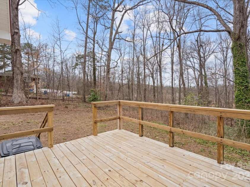 2407 Moose Road, Kannapolis, NC 28083.  MLS# CAR4231782, YatesRealty ID 6207. 