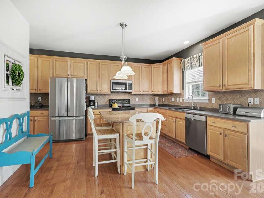 14314 Harvington Drive, Huntersville, NC 28078.  MLS# CAR4358101, YatesRealty ID 6208. 