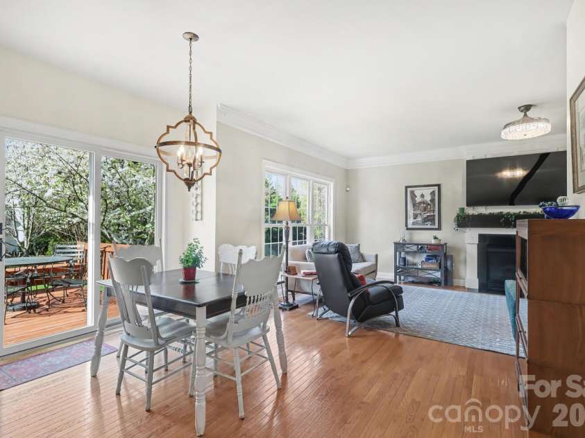 14314 Harvington Drive, Huntersville, NC 28078.  MLS# CAR4358101, YatesRealty ID 6208. 
