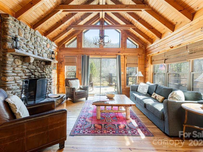 2000 Frozen Creek Road, Brevard, NC 28712.  MLS# CAR4313489, YatesRealty ID 6208. 