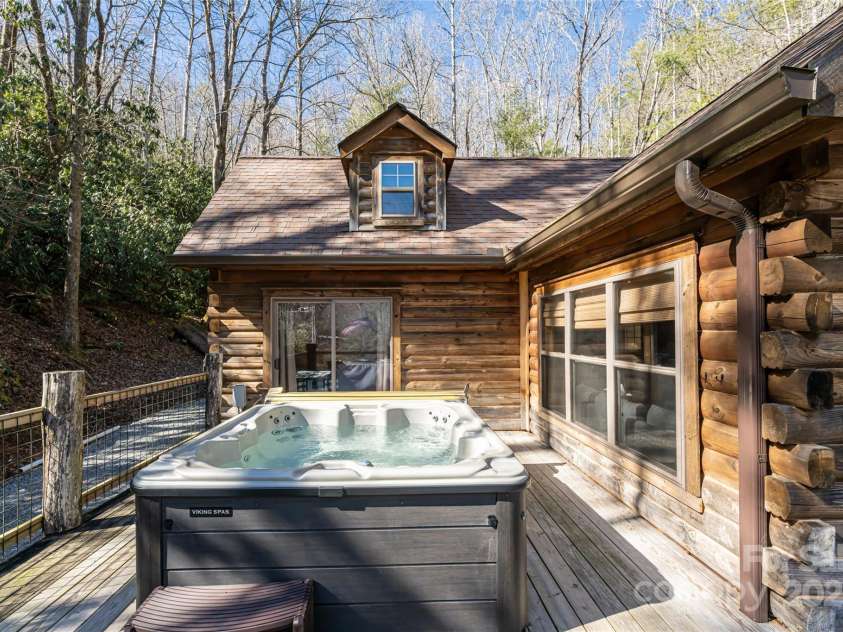 2000 Frozen Creek Road, Brevard, NC 28712.  MLS# CAR4313489, YatesRealty ID 6208. 