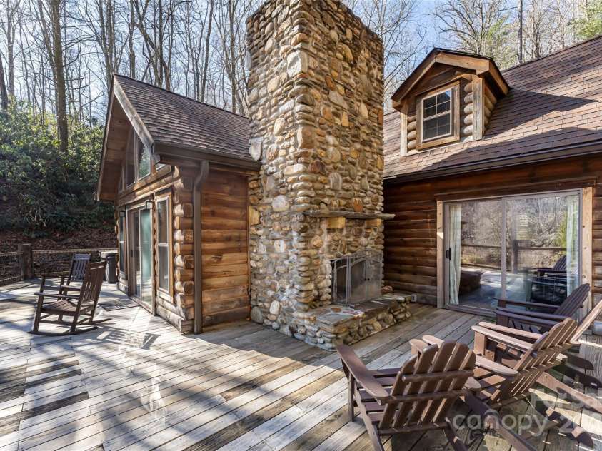 2000 Frozen Creek Road, Brevard, NC 28712.  MLS# CAR4313489, YatesRealty ID 6208. 