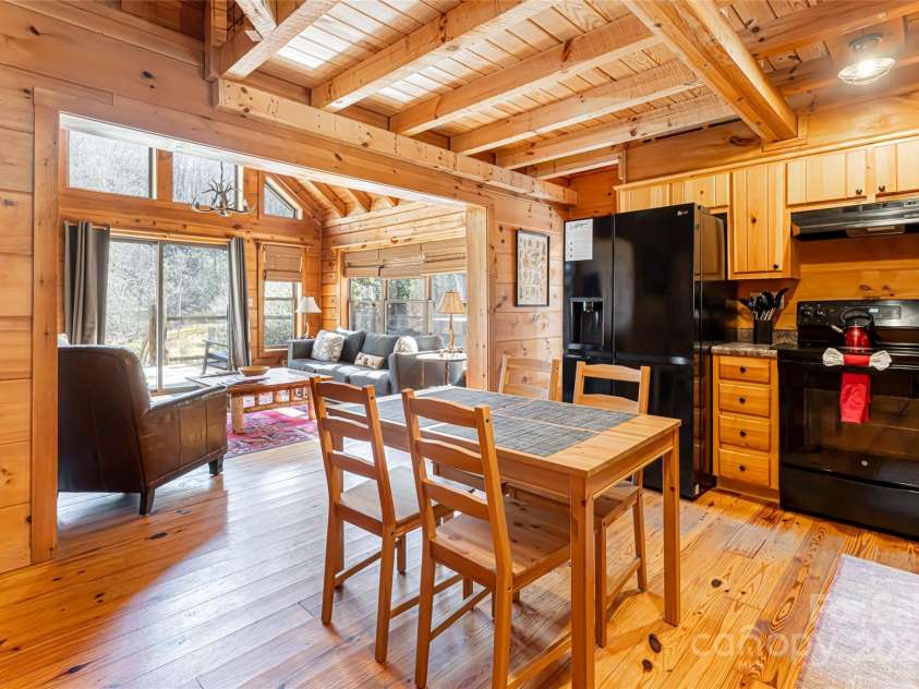 2000 Frozen Creek Road, Brevard, NC 28712.  MLS# CAR4313489, YatesRealty ID 6208. 