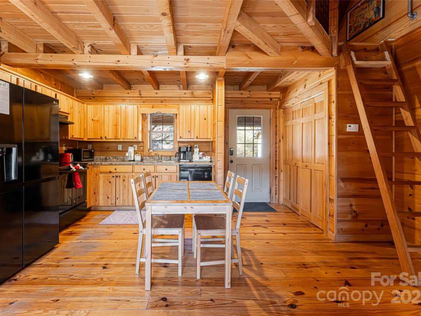 2000 Frozen Creek Road, Brevard, NC 28712.  MLS# CAR4313489, YatesRealty ID 6208. 