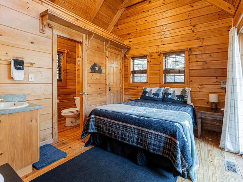 2000 Frozen Creek Road, Brevard, NC 28712.  MLS# CAR4313489, YatesRealty ID 6208. 