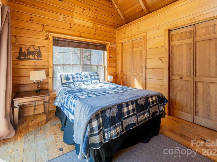 2000 Frozen Creek Road, Brevard, NC 28712.  MLS# CAR4313489, YatesRealty ID 6208. 