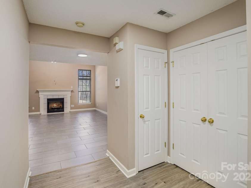 3230 Richway Court, Charlotte, NC 28216.  MLS# CAR4224805, YatesRealty ID 6209. 