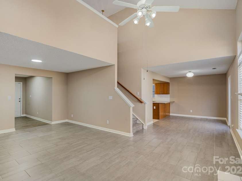 3230 Richway Court, Charlotte, NC 28216.  MLS# CAR4224805, YatesRealty ID 6209. 