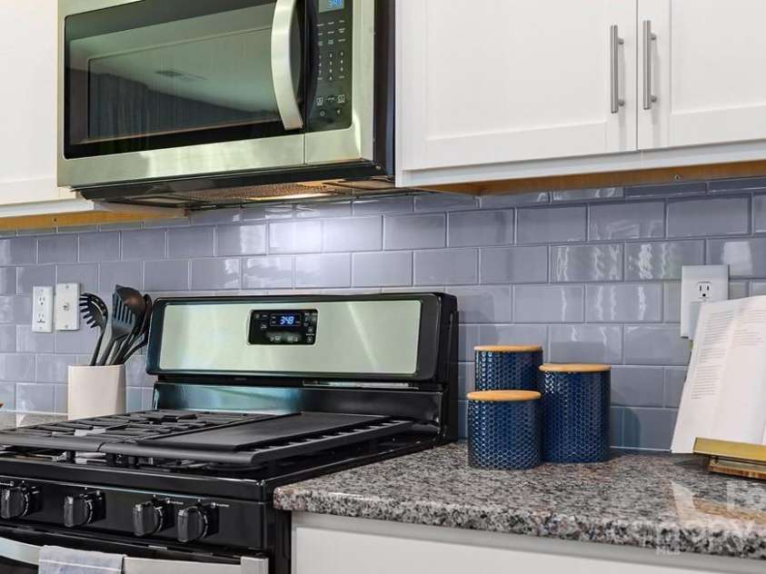 150 Sycamore Springs Drive, Statesville, NC 28677.  MLS# CAR4211497, YatesRealty ID 621. 